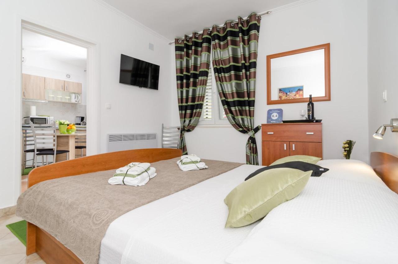 דוברובניק Apartment And Room Kapelica מראה חיצוני תמונה