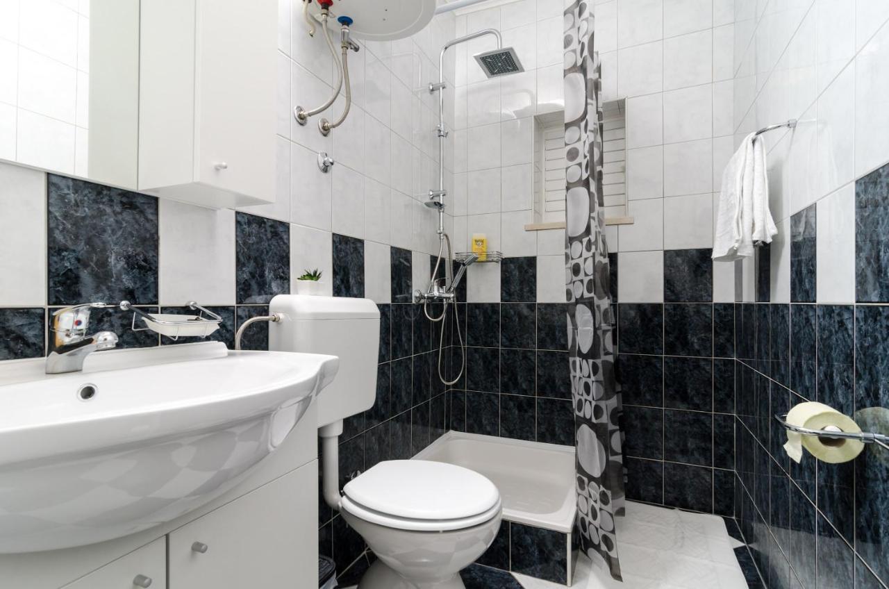 דוברובניק Apartment And Room Kapelica מראה חיצוני תמונה